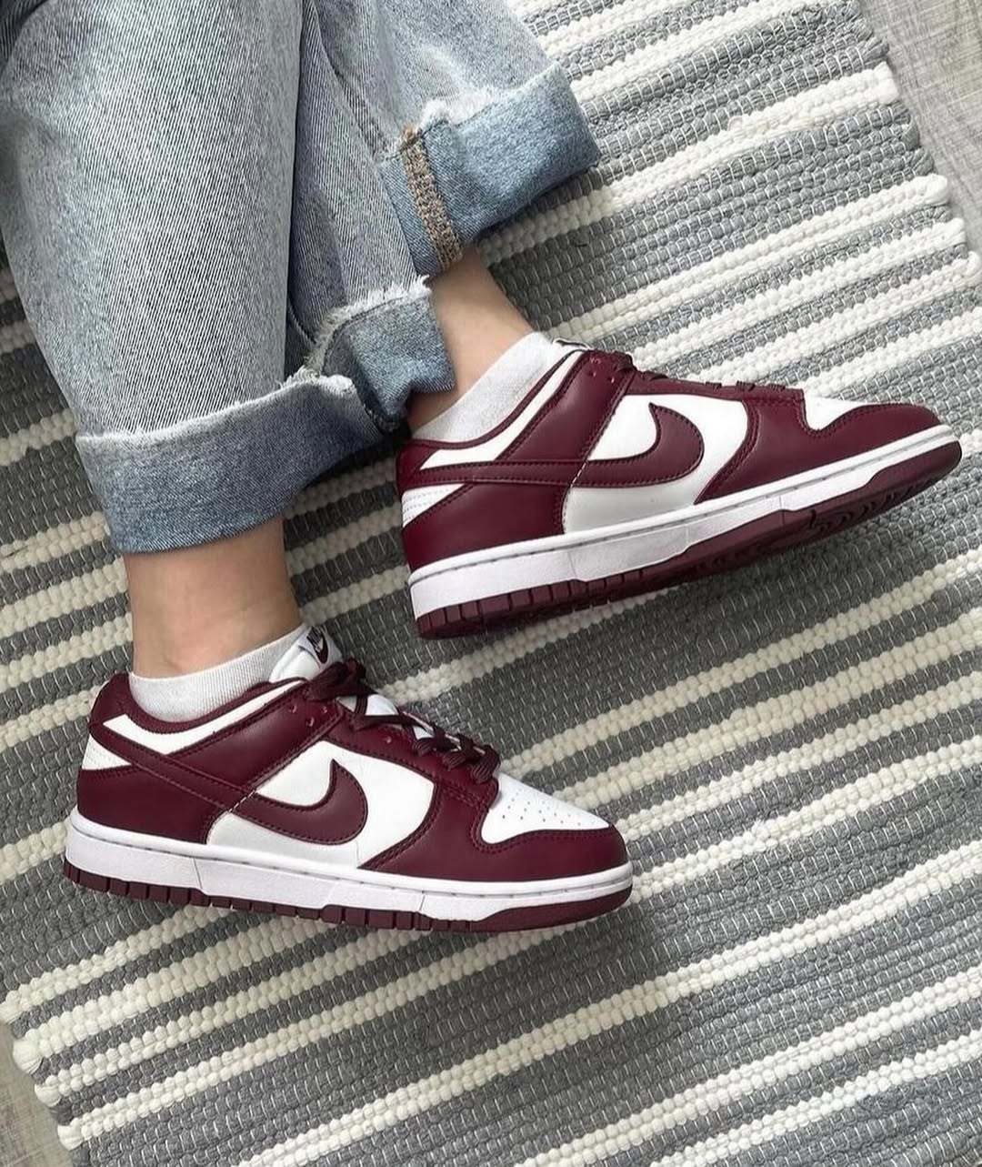 NİKE Nike SB Dunk Low Team Red – Bordo